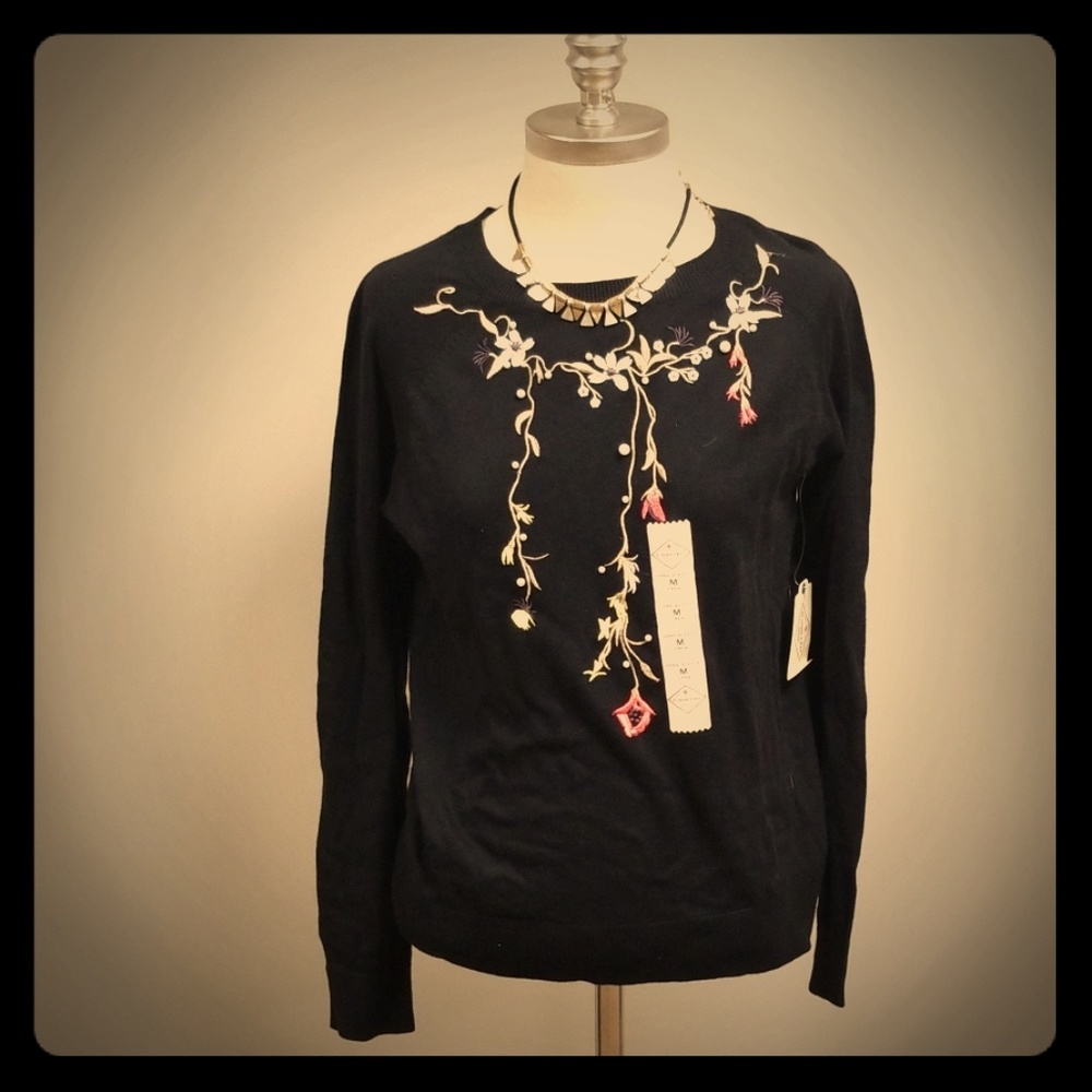St John Bay Women black crew neck pullover sweater